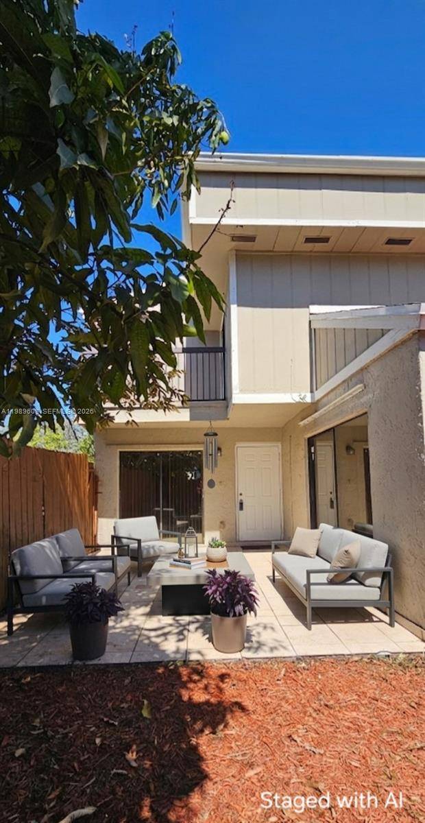 610 Commodore DrPlantation - picture