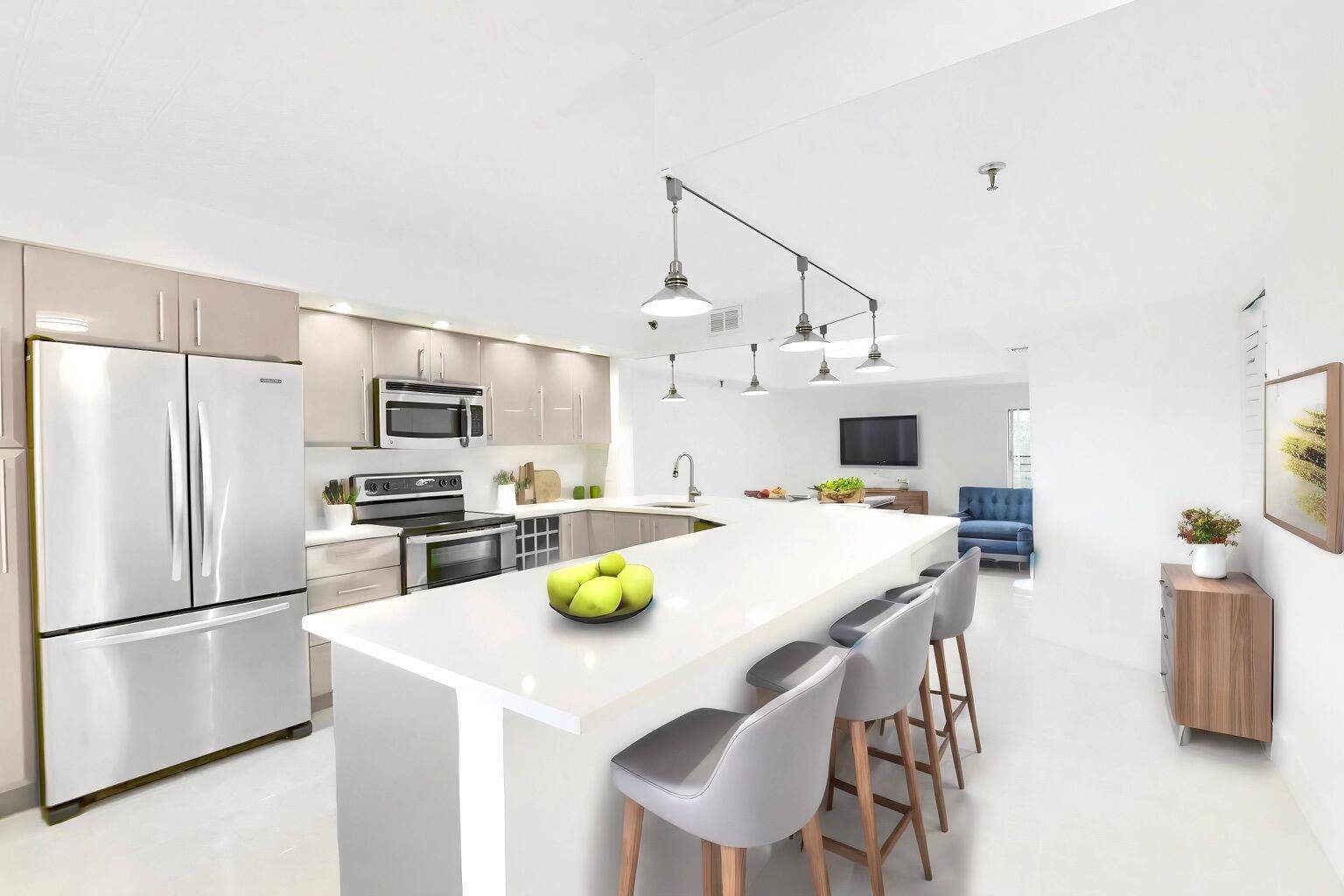 9170 SW 14thBoca Raton - PATIOS OF BOCA BARWOOD CON,The Patios condo unit 4405 - picture