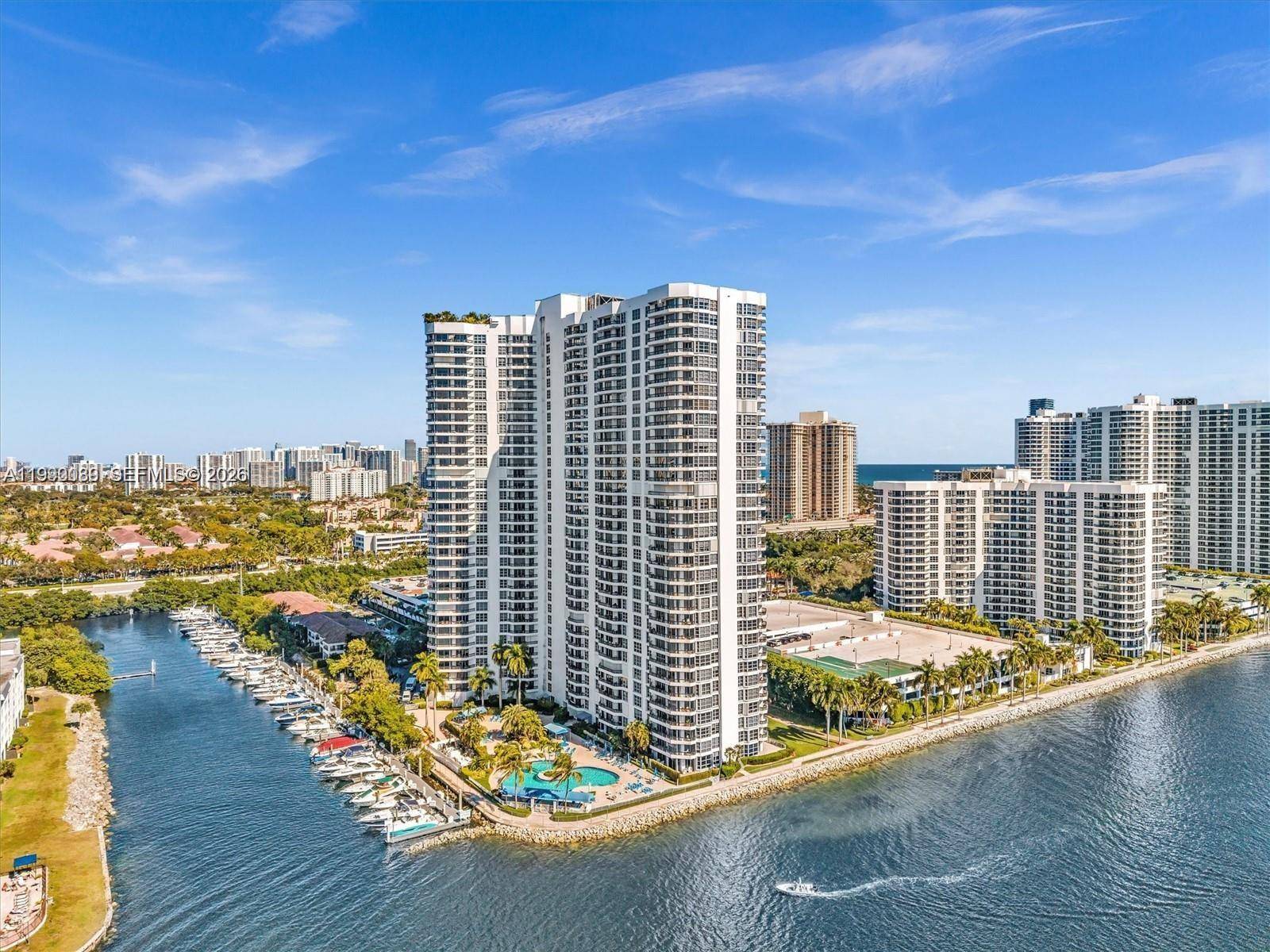 3530 Mystic Pointe DrAventura - MYSTIC POINTE TOWER 500 C condo unit 114 - picture