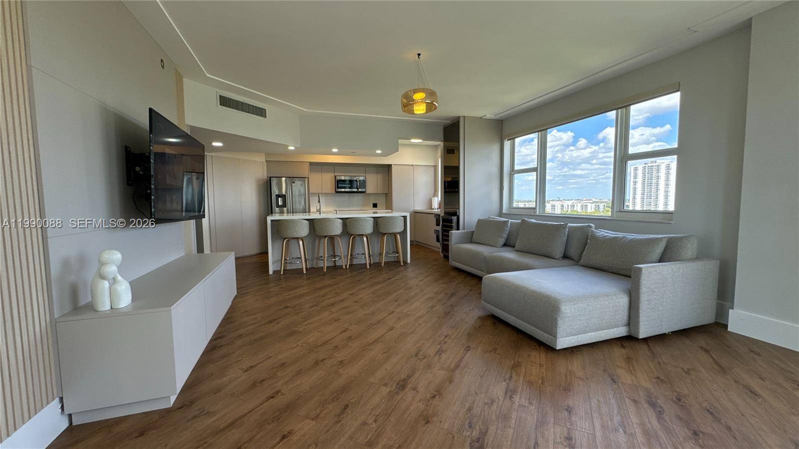 20000 E Country Club DrAventura - Condo 5+ Stories,Condo condo unit 1016 - picture