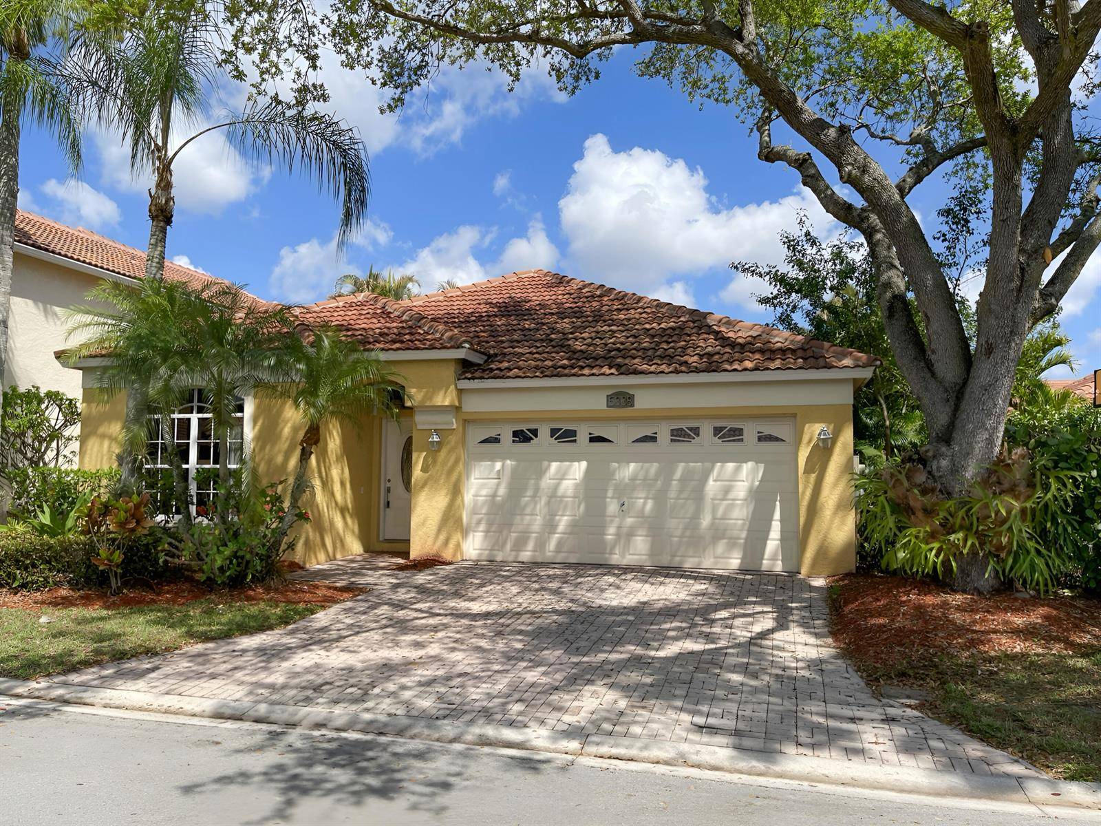 5338 EdenwoodRiviera Beach - picture