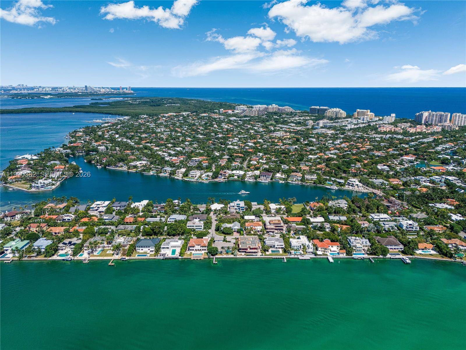 640 S Mashta DrKey Biscayne - picture