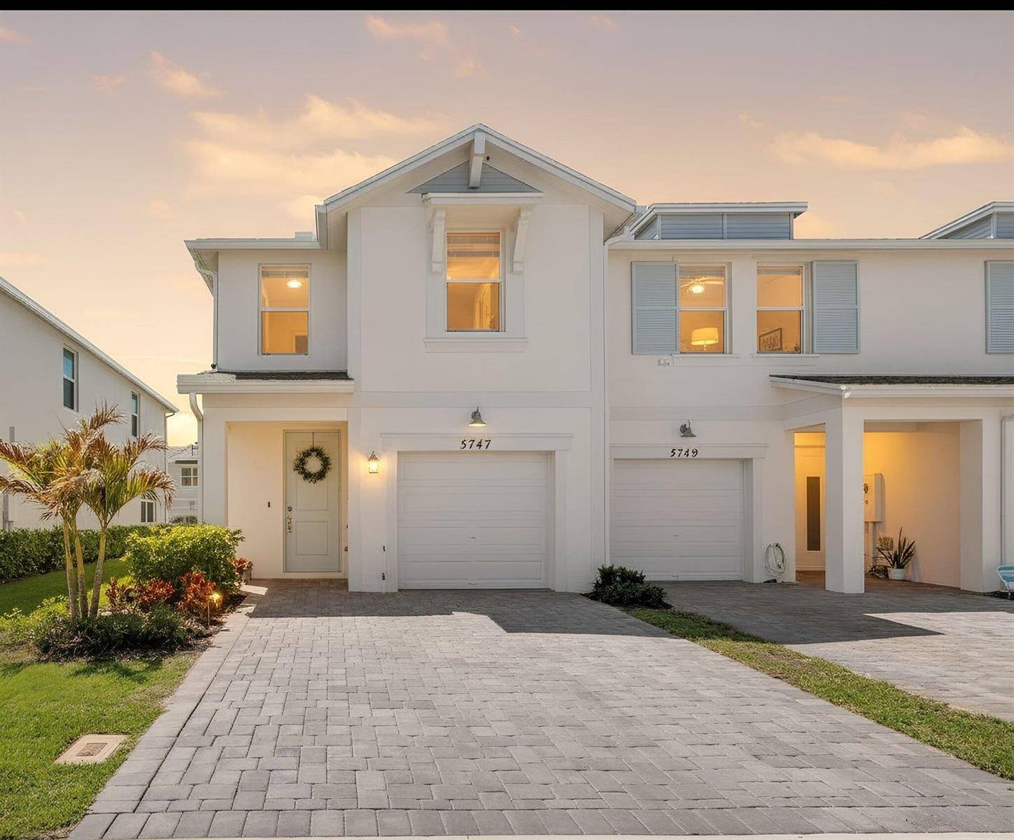 5747 SE EdgewaterStuart - picture