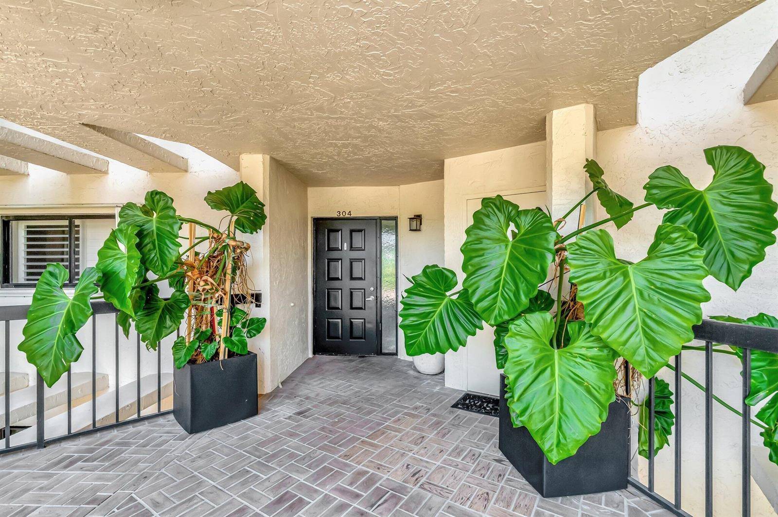 5279 S Fountains DrLake Worth - FOUNTAINS SOUTH CONDO 3B condo unit 304 - picture