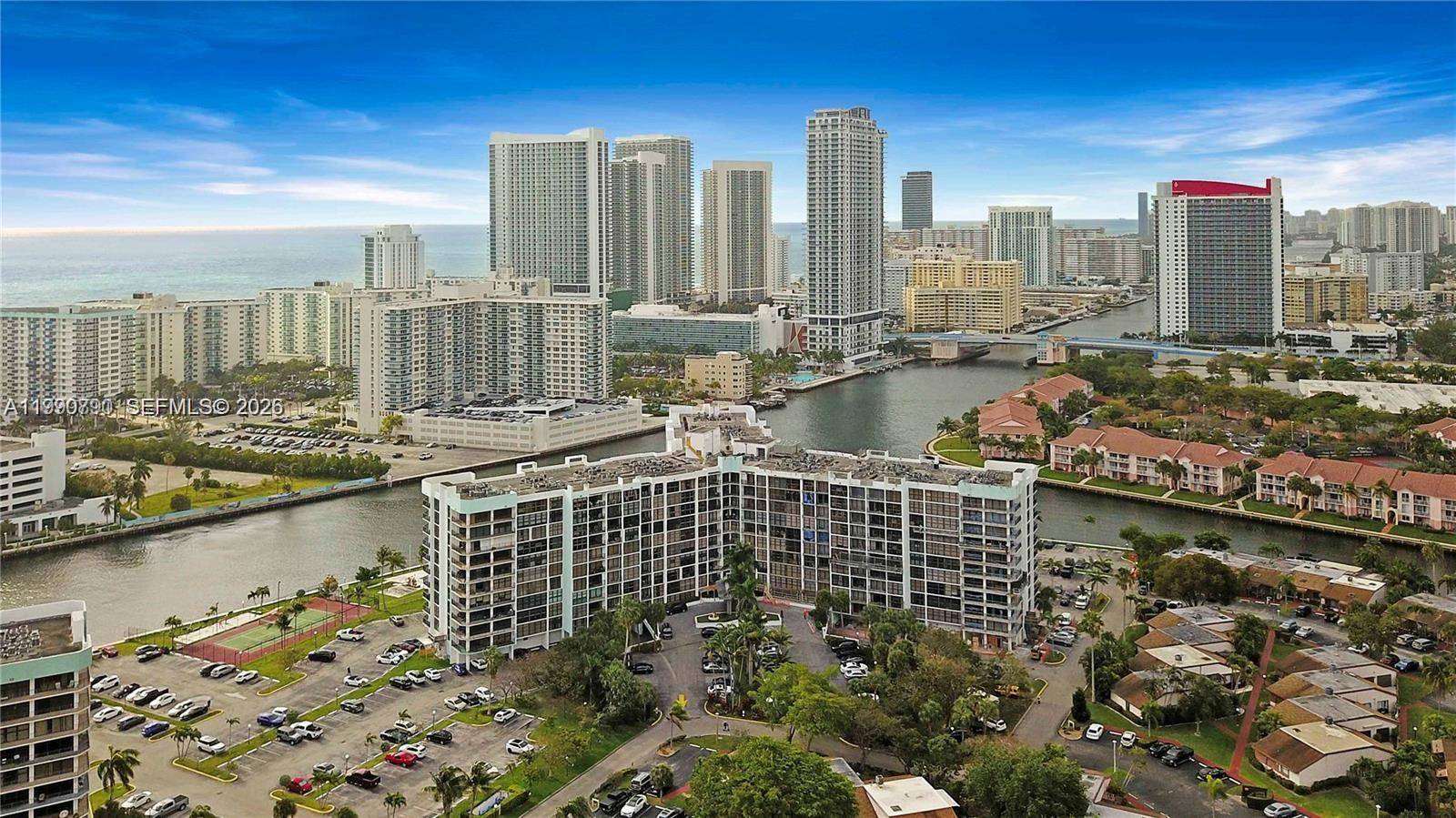 200 Leslie DrHallandale Beach - 200 LESLIE CONDO condo unit 425 - picture
