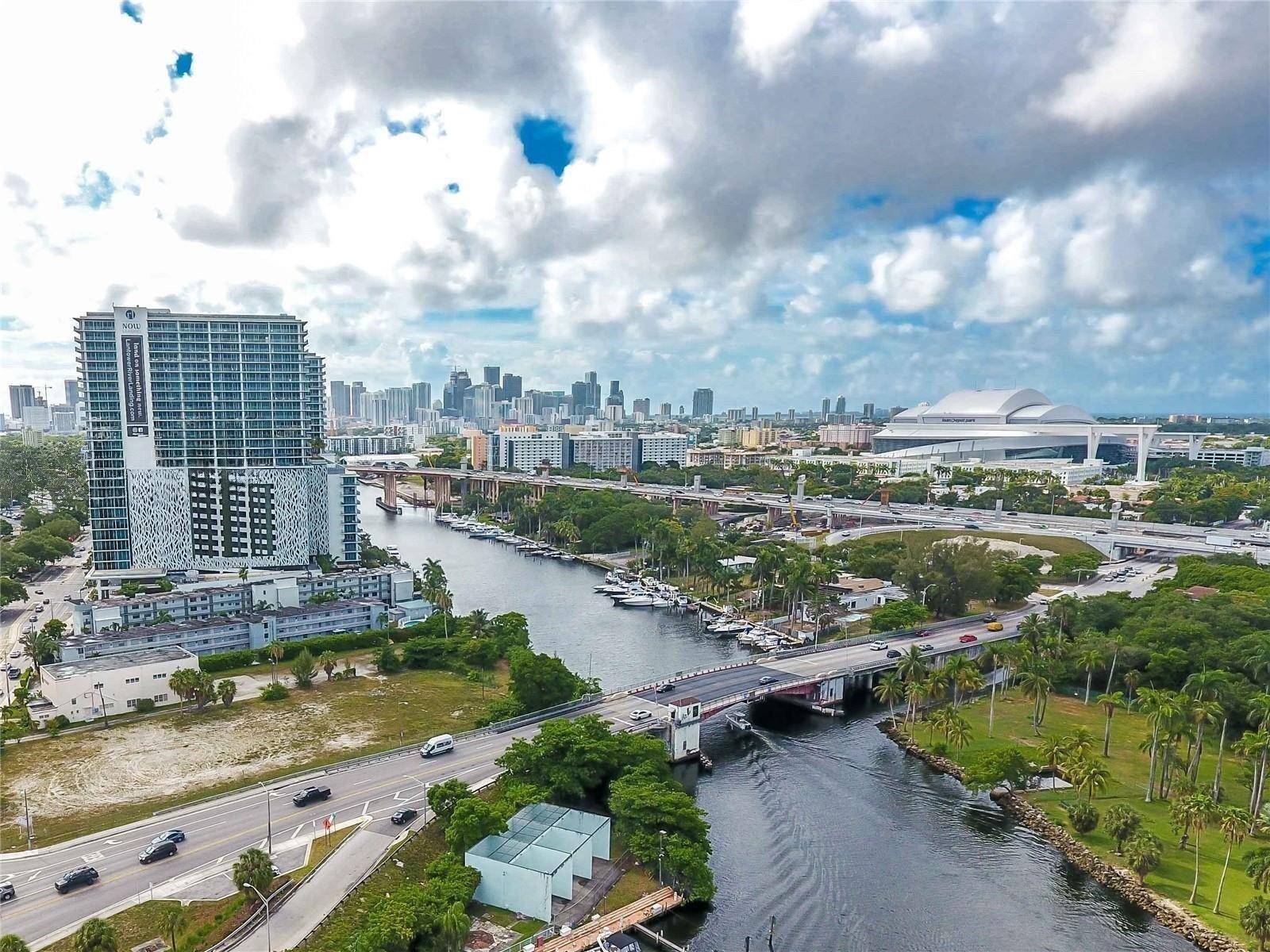 1740 NW N RiverMiami - SERENITY ON THE RIVER,Association / HOA C condo unit 319 - picture