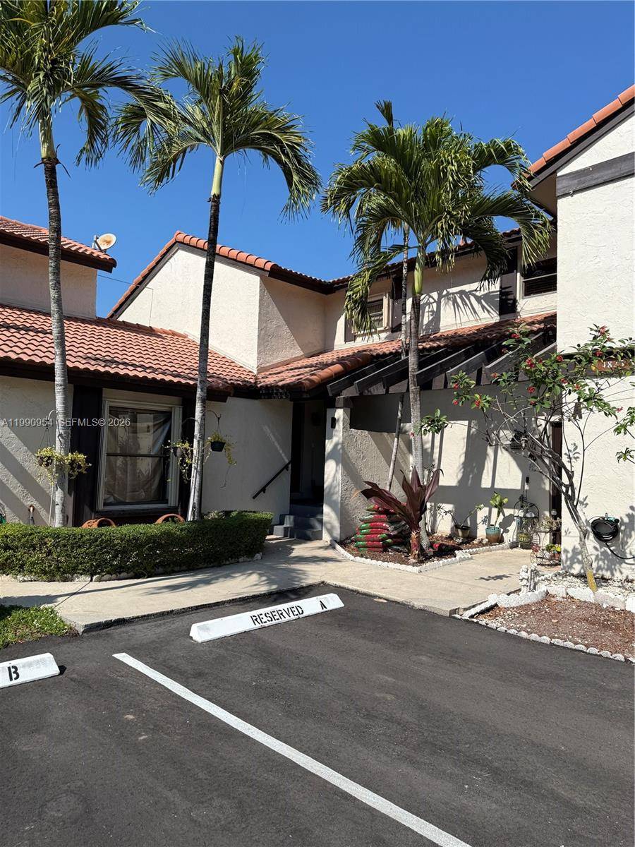 4825 SW 149th CtMiami - Townhouse condo unit 18B - picture