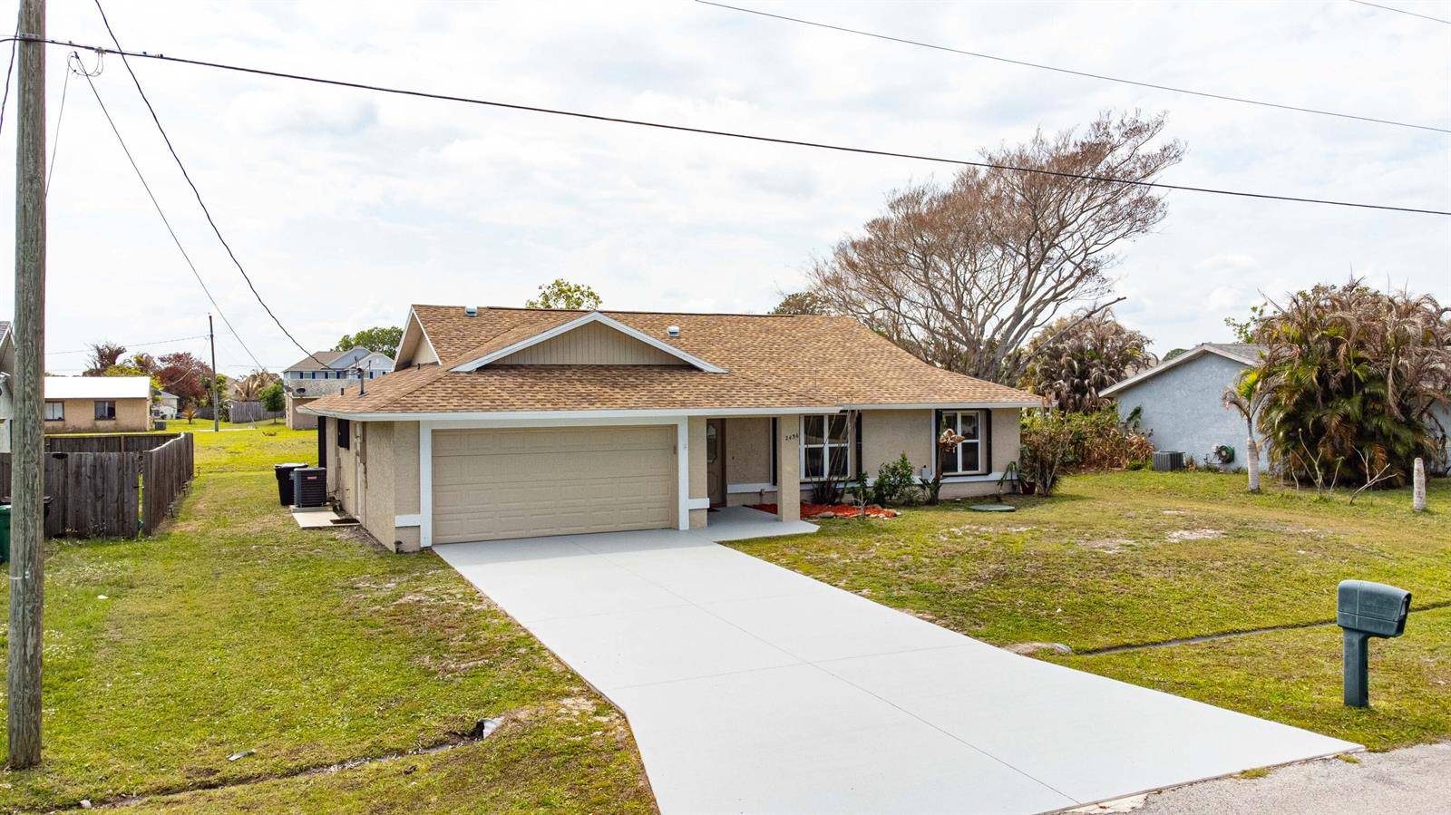 2456 SE TrailPort St. Lucie - picture