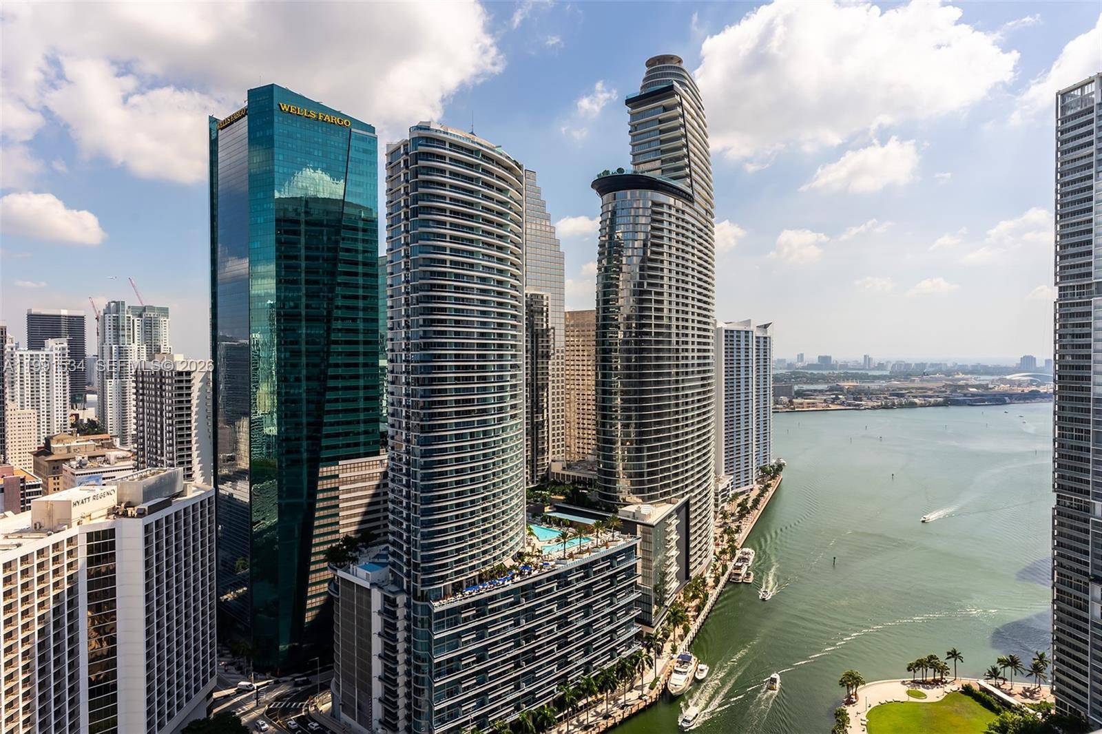 77 SE 5th StreetMiami - Condo 5+ Stories,Condo condo unit 2403 - picture
