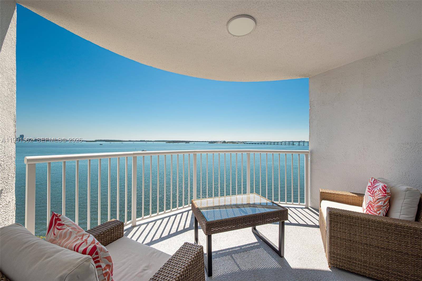1420 Brickell Bay DrMiami - BAYSHORE PLACE CONDO condo unit 1003A - picture