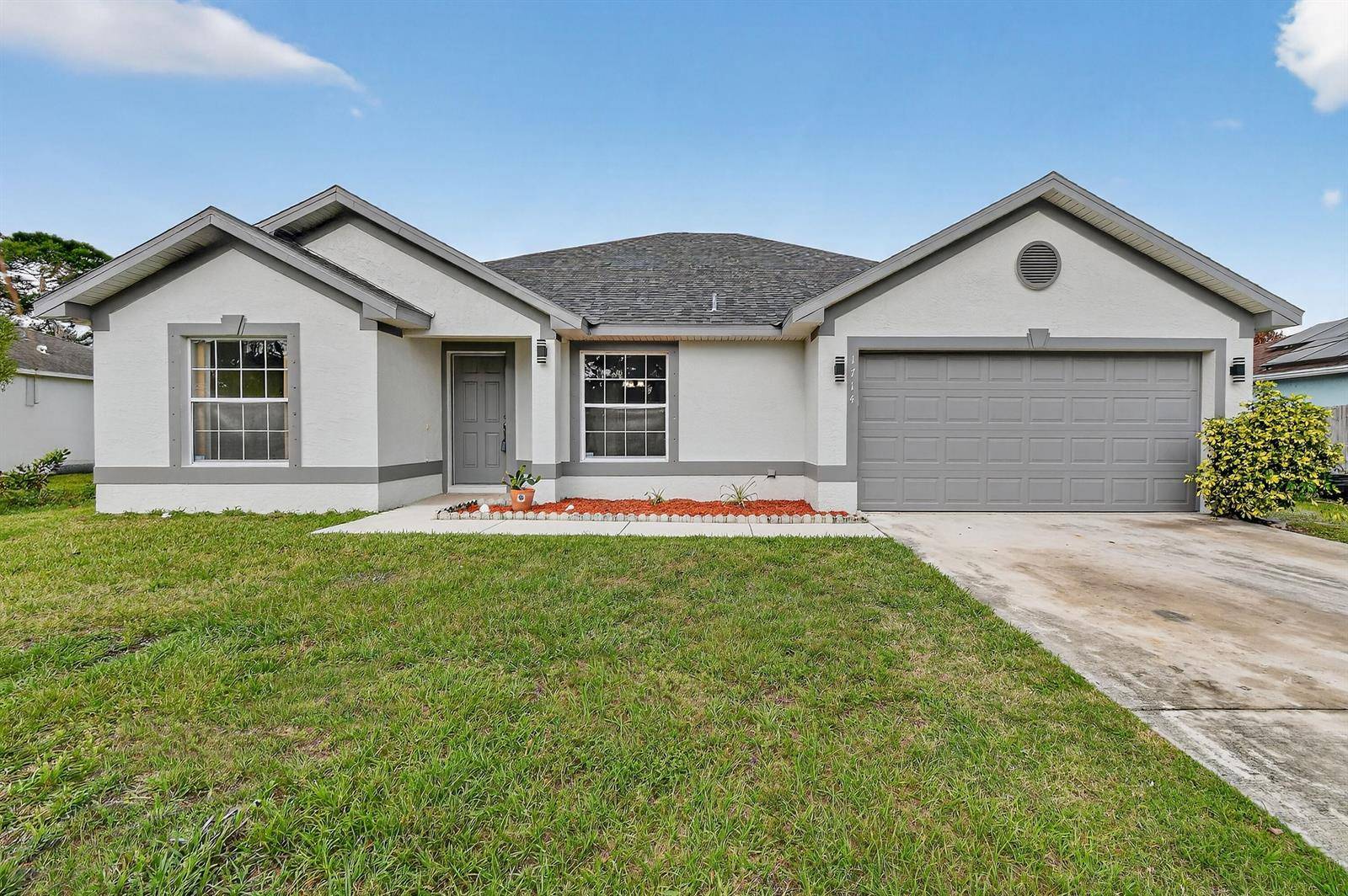 1714 SE AneciPort St. Lucie - picture