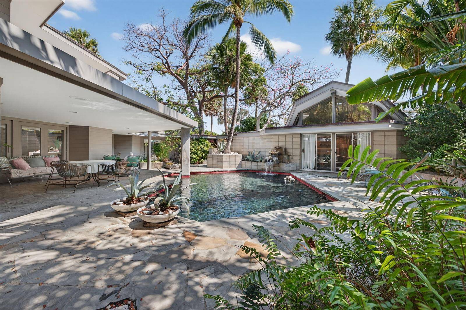 2040 Coral ReefLauderdale By The Sea - picture