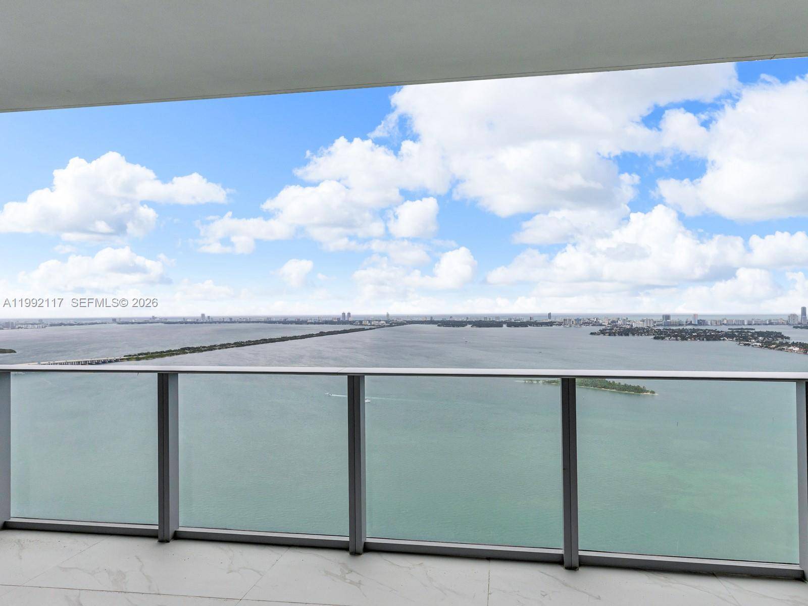 700 NE 24 streetMiami - ARIA RESERVE condo unit 3802 - picture