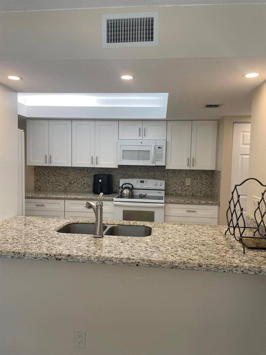 450 EgretDelray Beach - Condo condo unit 9203 - picture