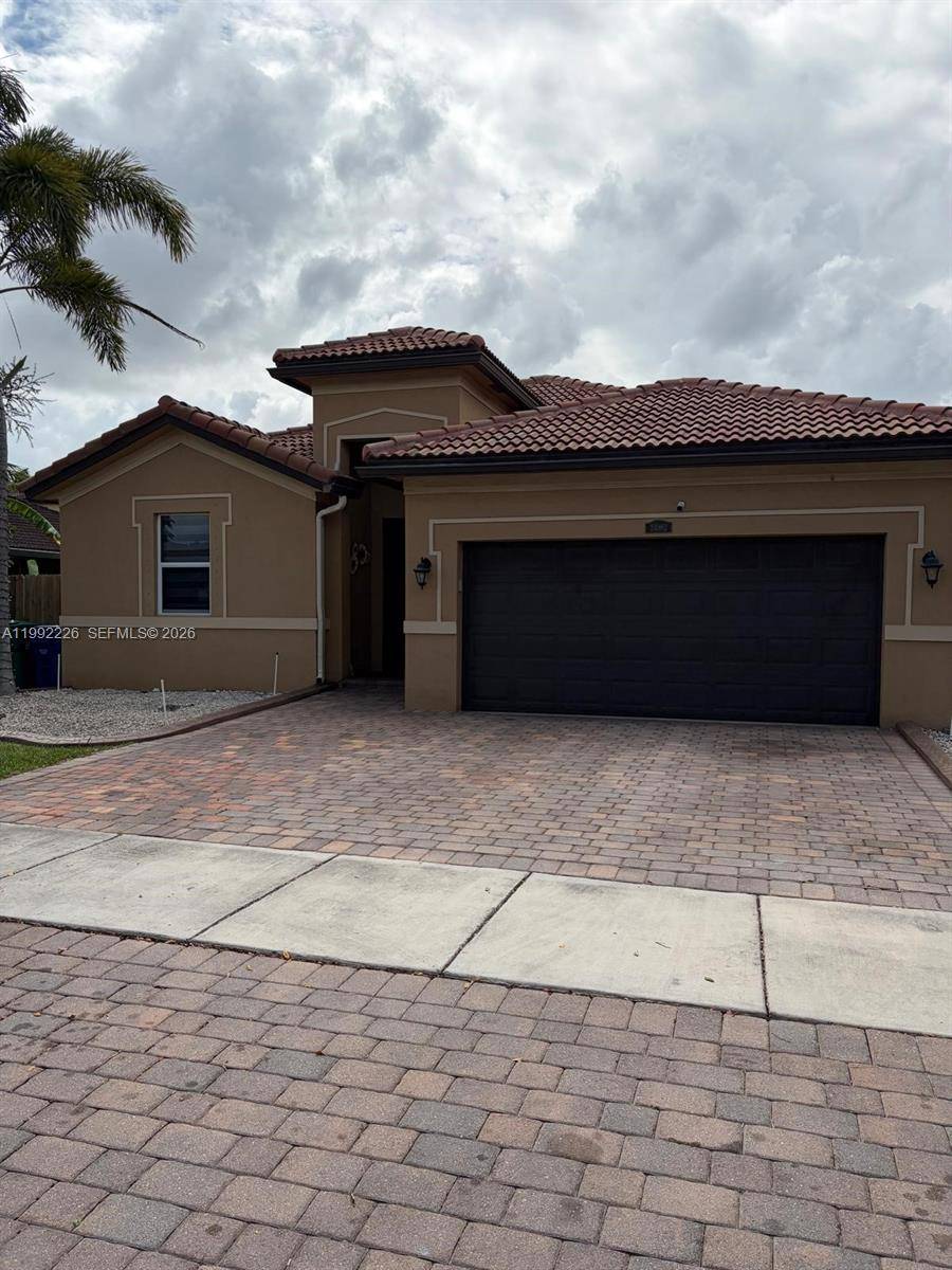 24982 SW 118th CtHomestead - picture