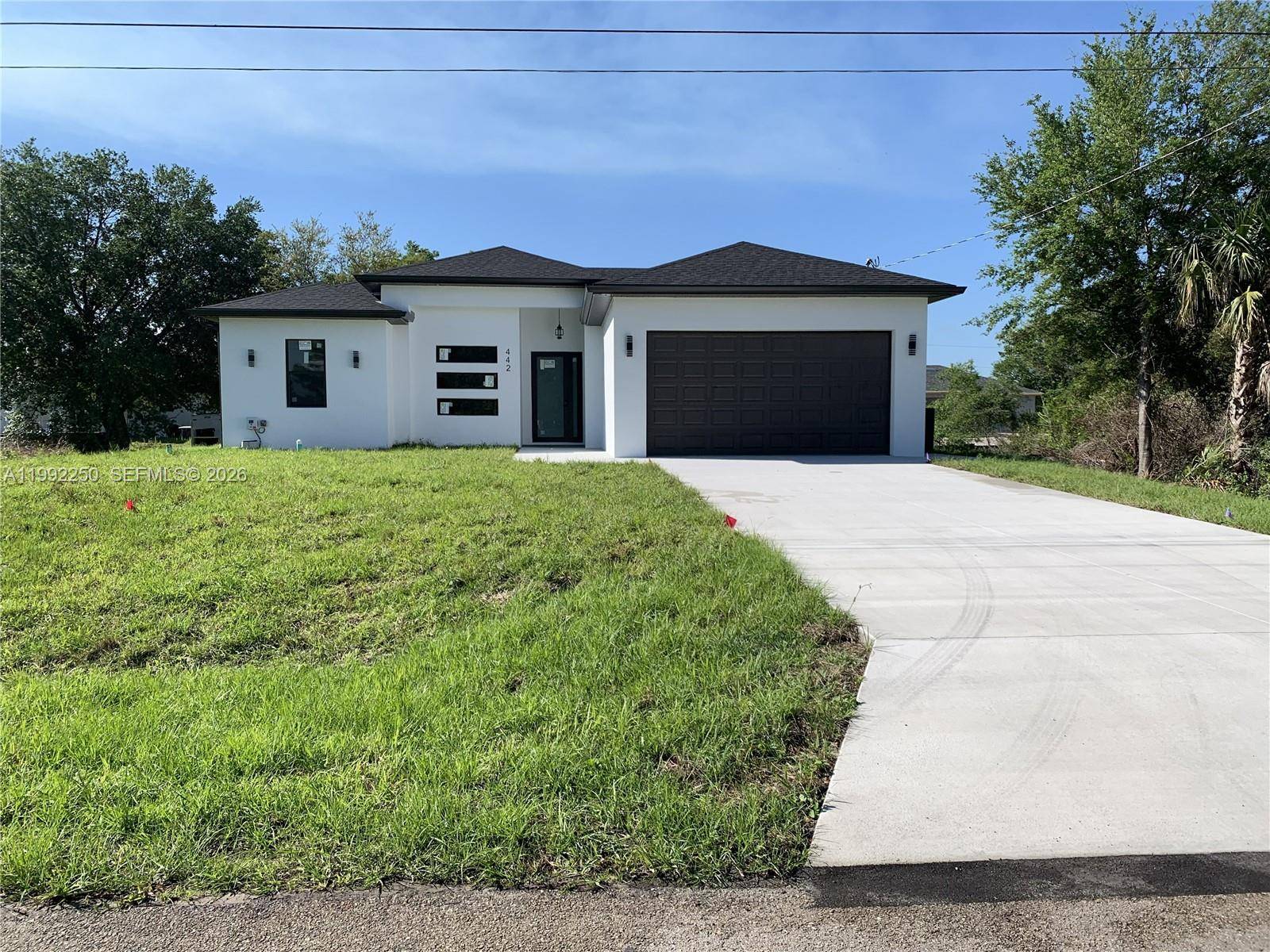 442 Redwing StLehigh Acres - picture