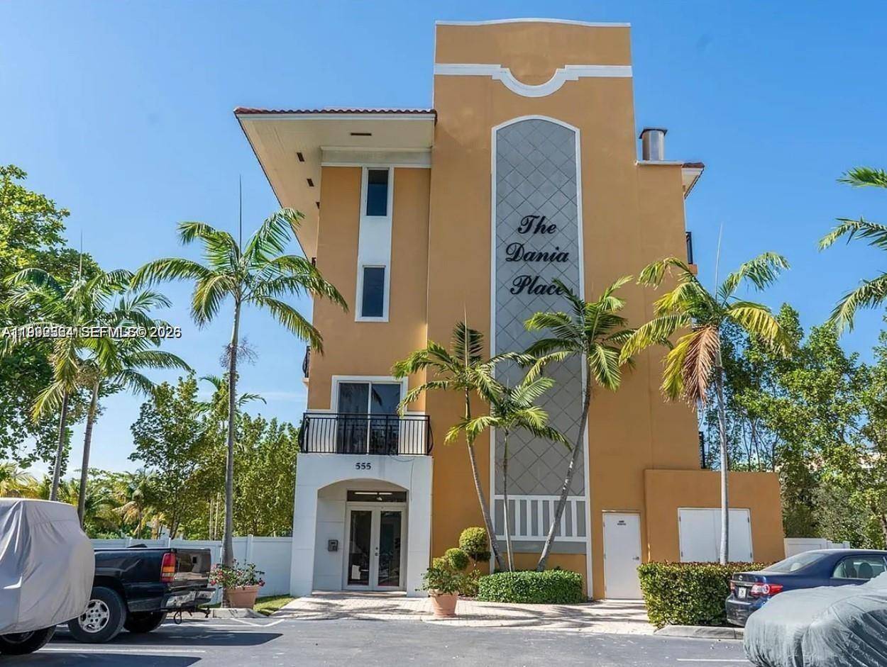 555 E Dania Beach BlvdDania Beach - Condo 1-4 Stories,Condo condo unit 5 - picture