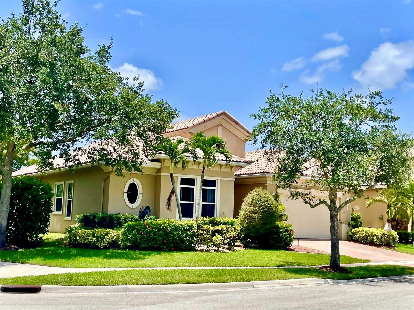 7741 NW 120thParkland - picture