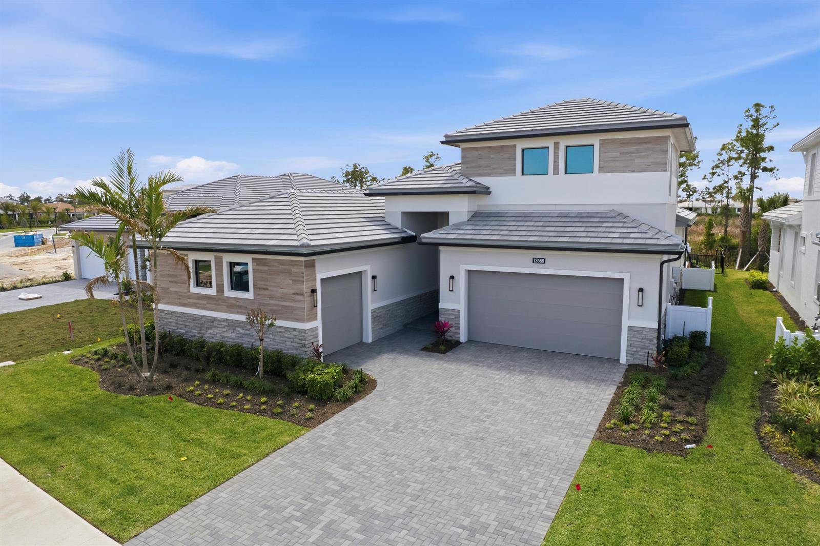 13688 Le ChristinePalm Beach Gardens - picture