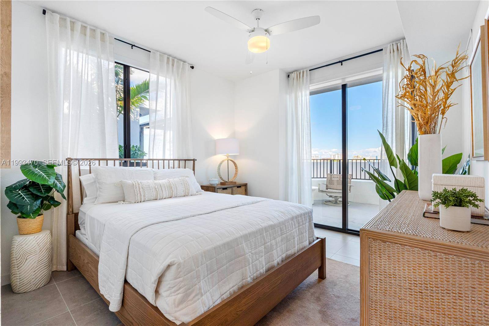 208 N Federal HwyPompano Beach - Apartments-Annual,Multi Family condo unit PH 823 - picture