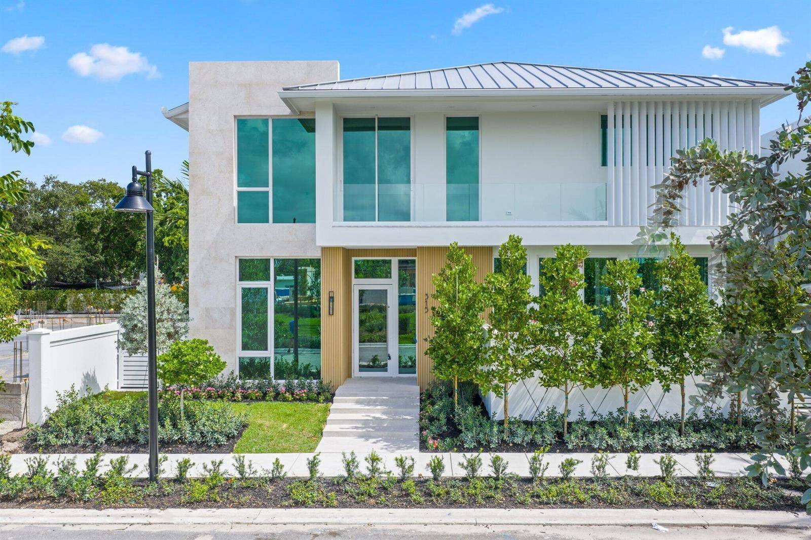 330 GroveDelray Beach - picture
