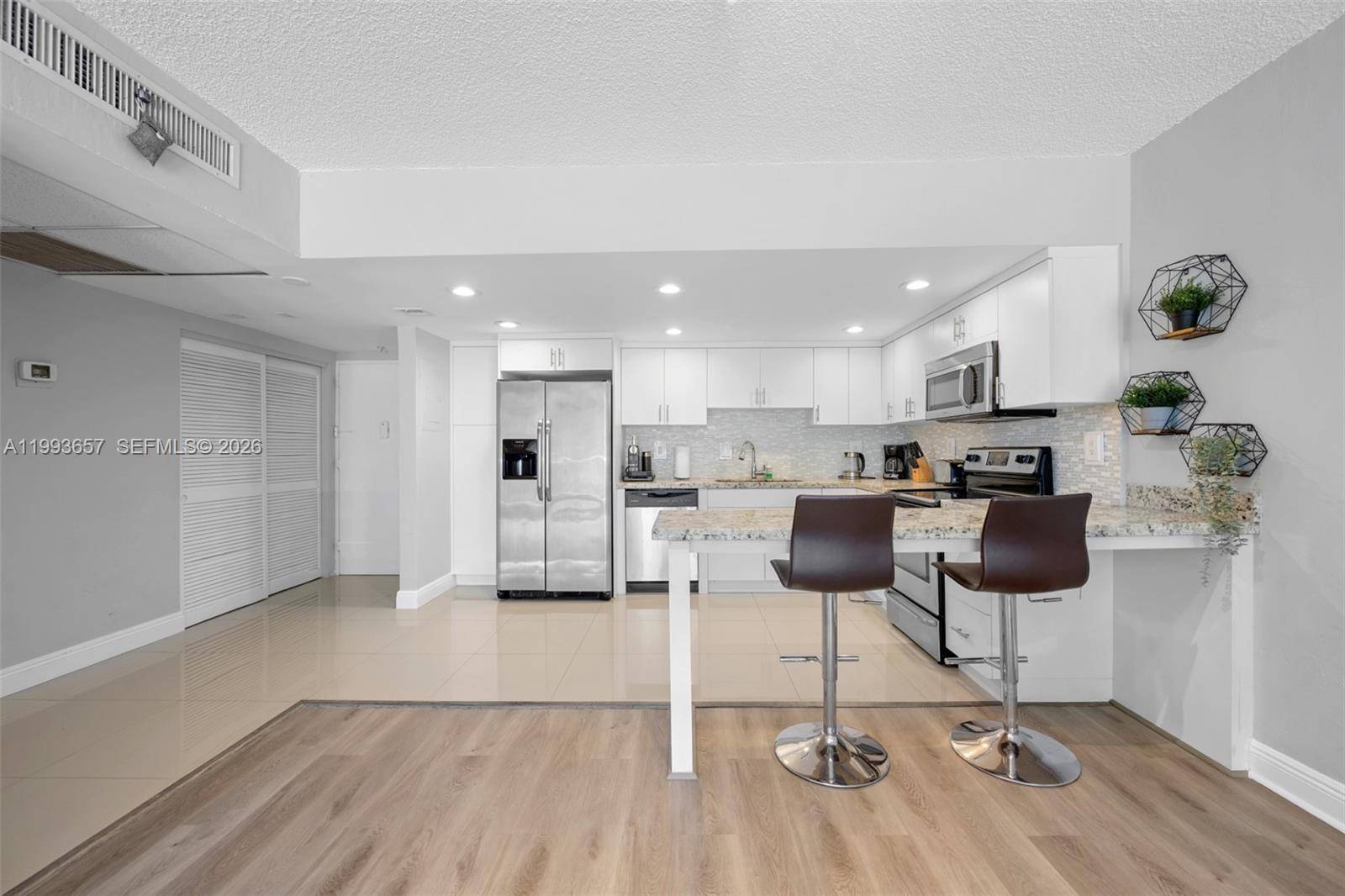 19370 Collins AveSunny Isles Beach - Condo 5+ Stories,Condo condo unit 225 - picture