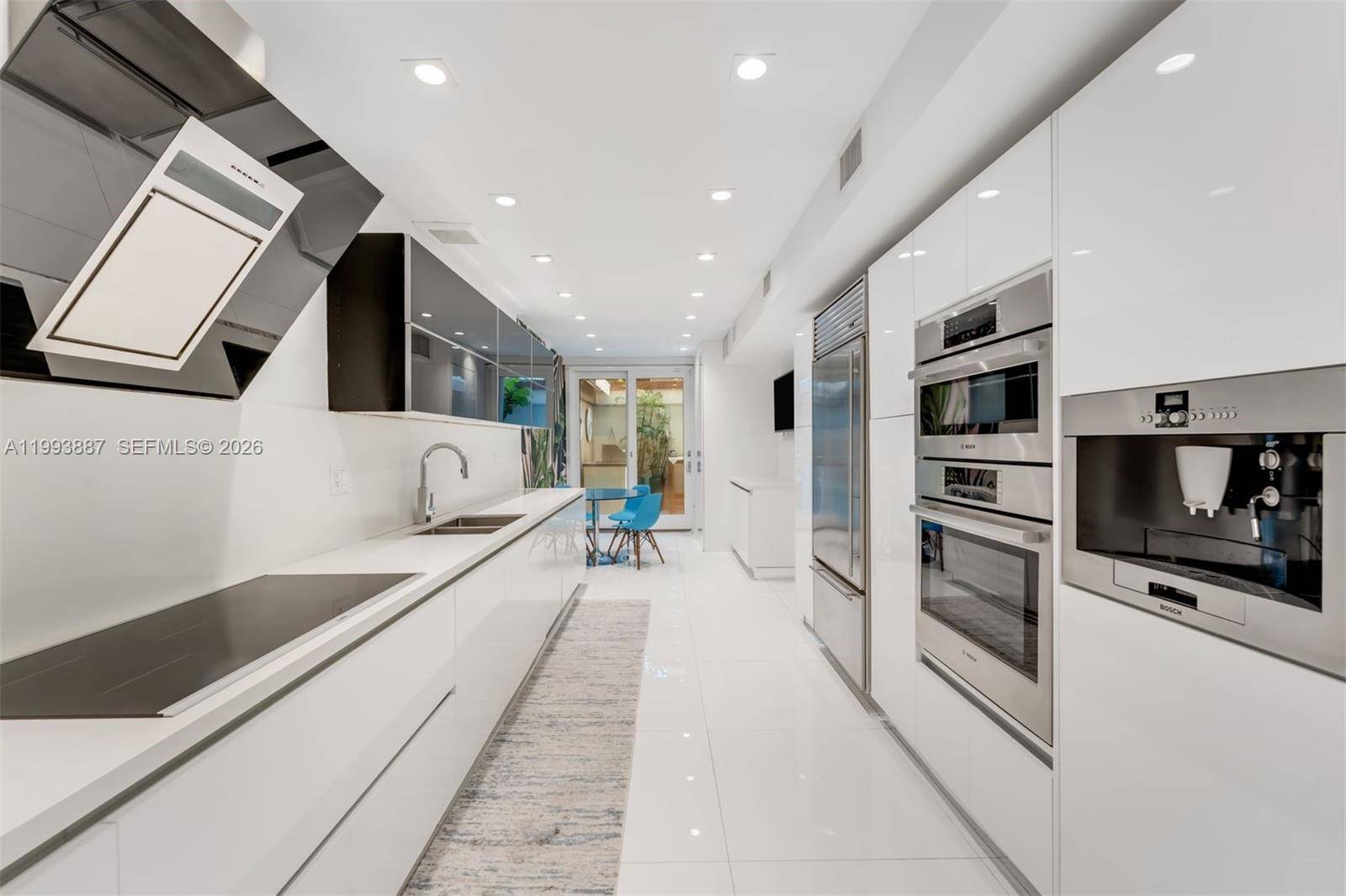 1524 NE Quayside TerMiami - Townhouse condo unit A4 - picture