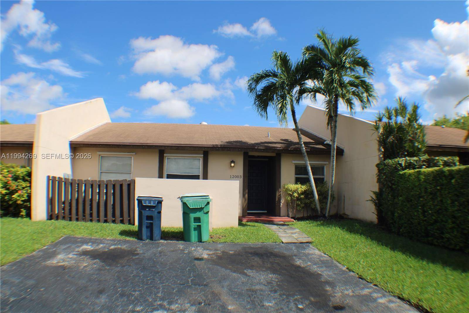 12003 SW 110th St Cir NMiami - picture