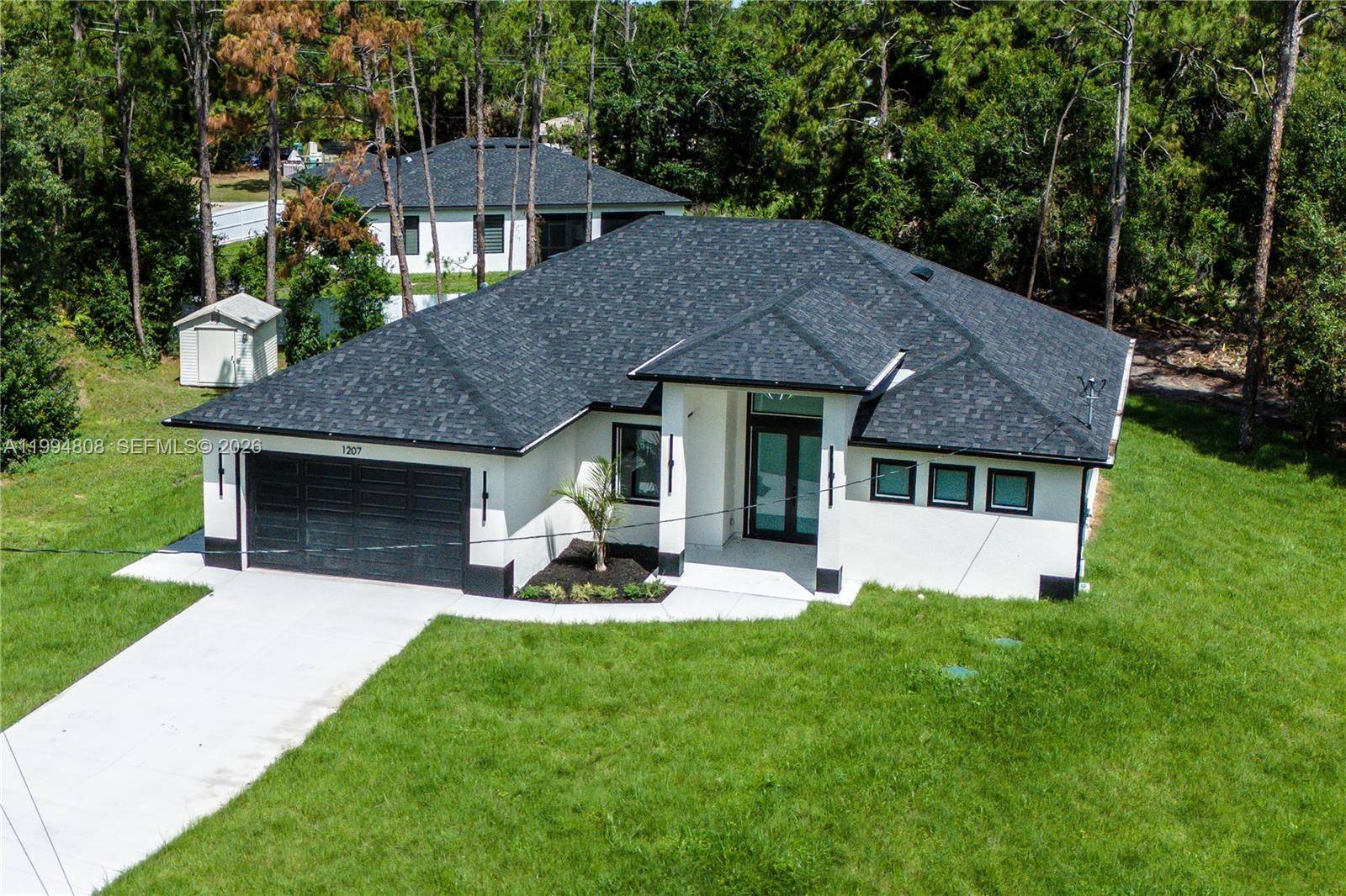 1207 Ramus St EastLehigh Acres - picture