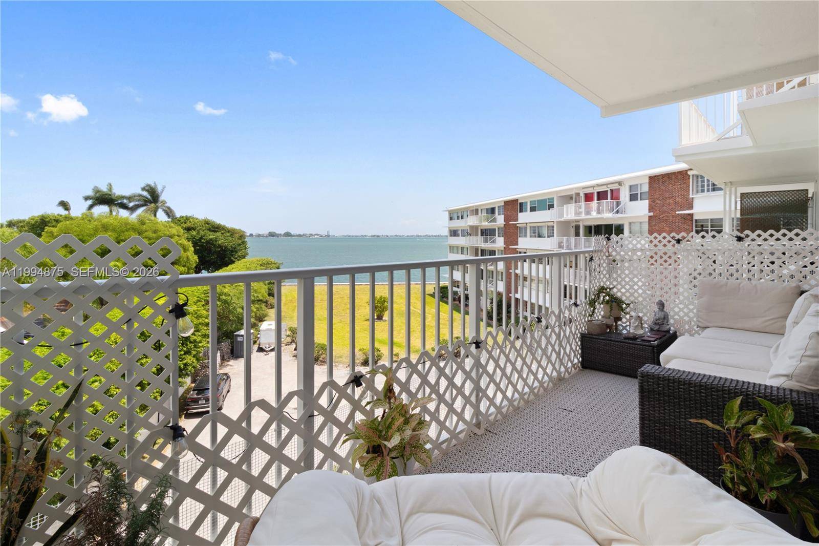 1700 NE 105thMiami Shores - Co-Op 5+ Stories,Condo condo unit 408 - picture
