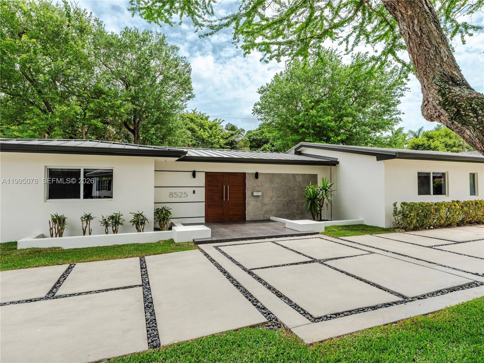 8525 SW 54th CtMiami - picture