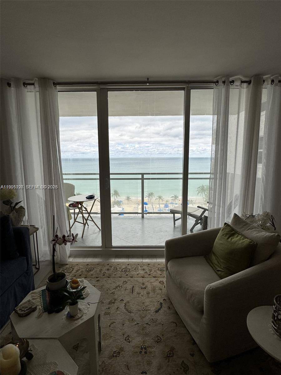 2030 S Ocean DrHallandale Beach - PARKER PLAZA CONDO ESTATE condo unit 815 - picture
