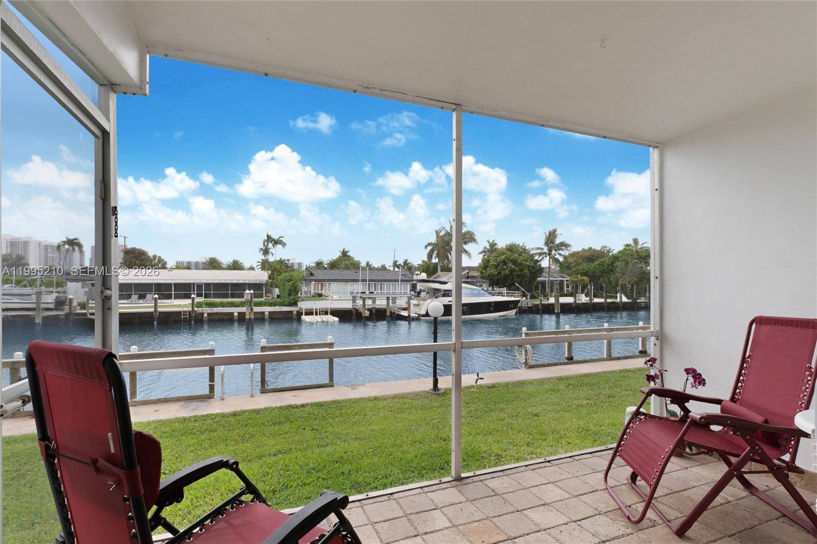 455 Paradise Isle BlvdHallandale Beach - Co-Op 1-4 Stories,Co-Op condo unit 101 - picture