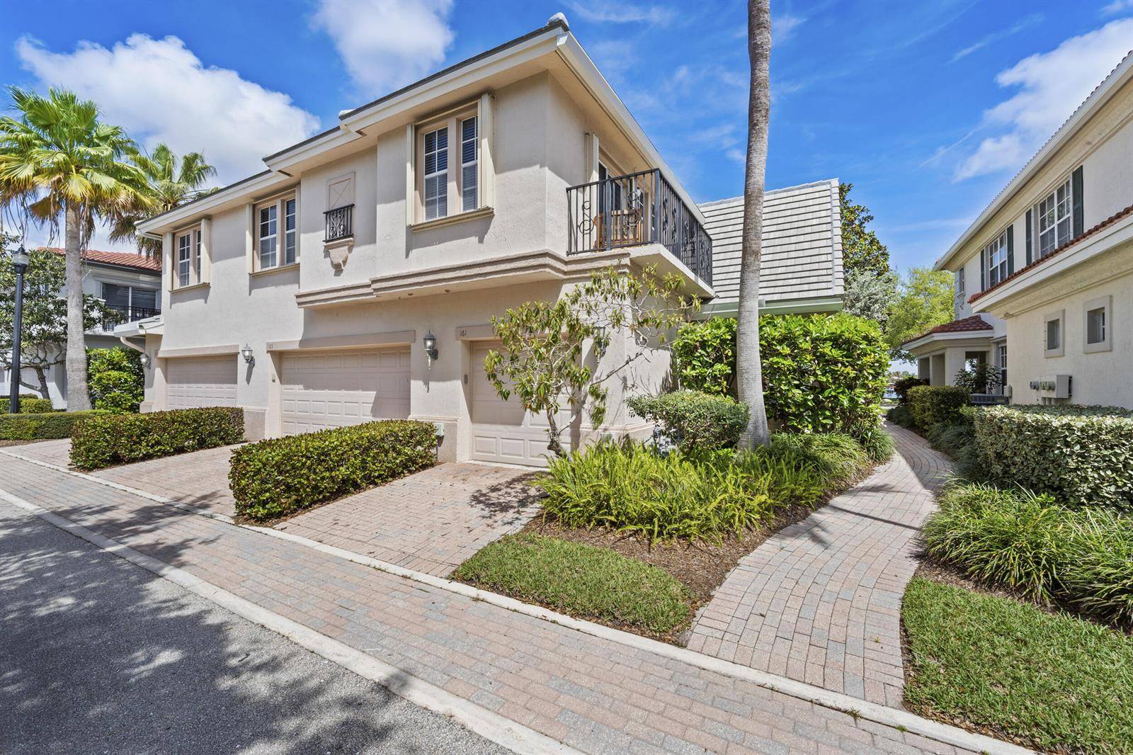 161 EvergrenePalm Beach Gardens - picture