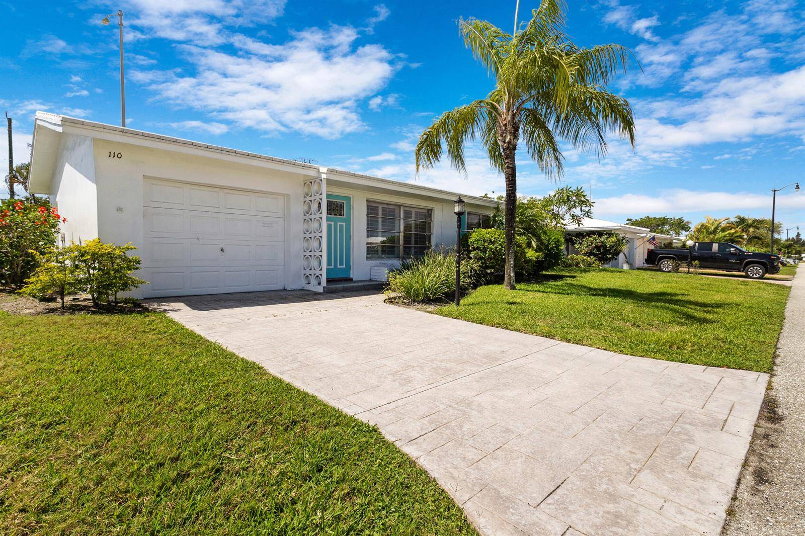 110 NW 24thPompano Beach - picture