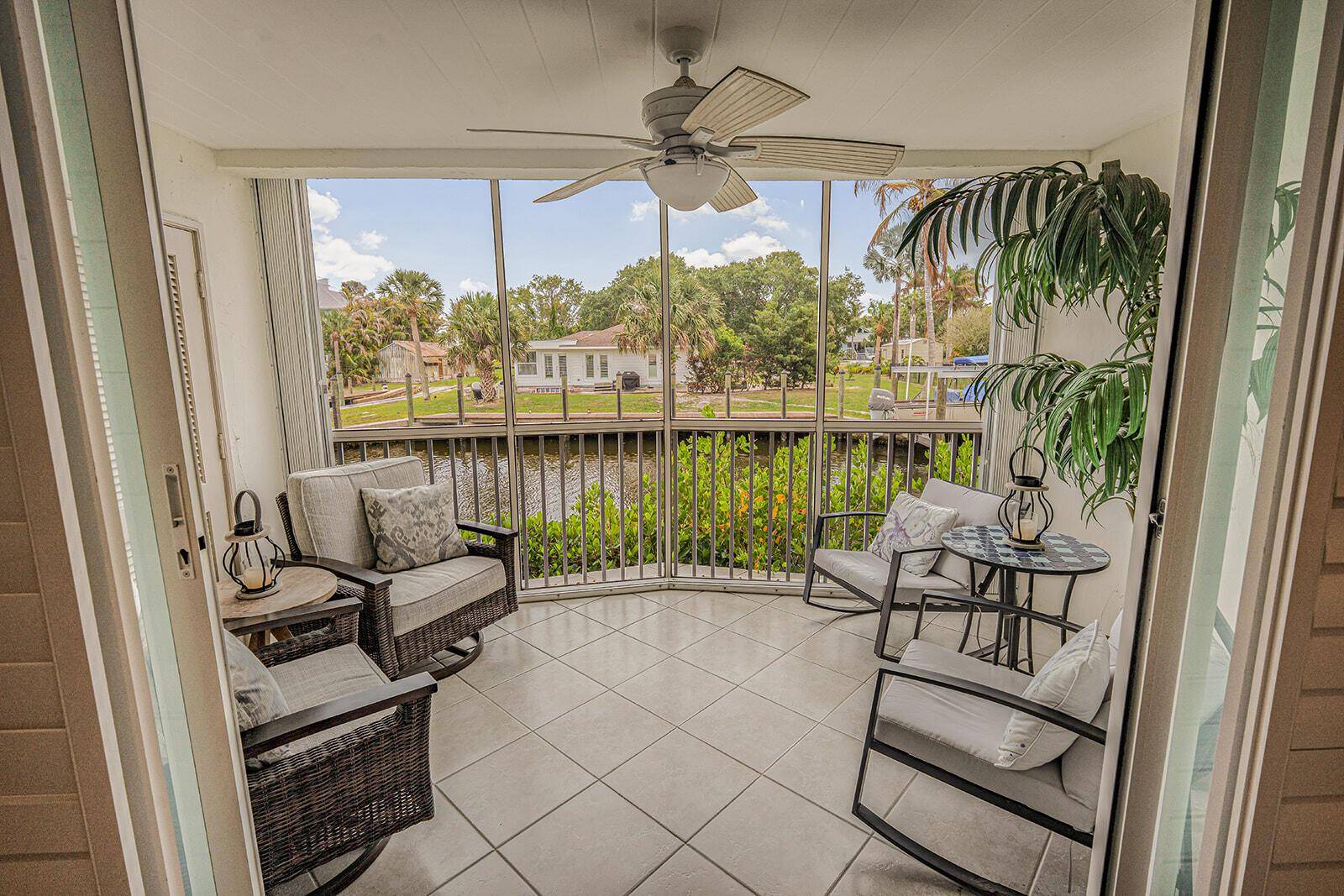 3901 SE Saint LucieStuart - MARINER CAY CONDO condo unit B-13 - picture