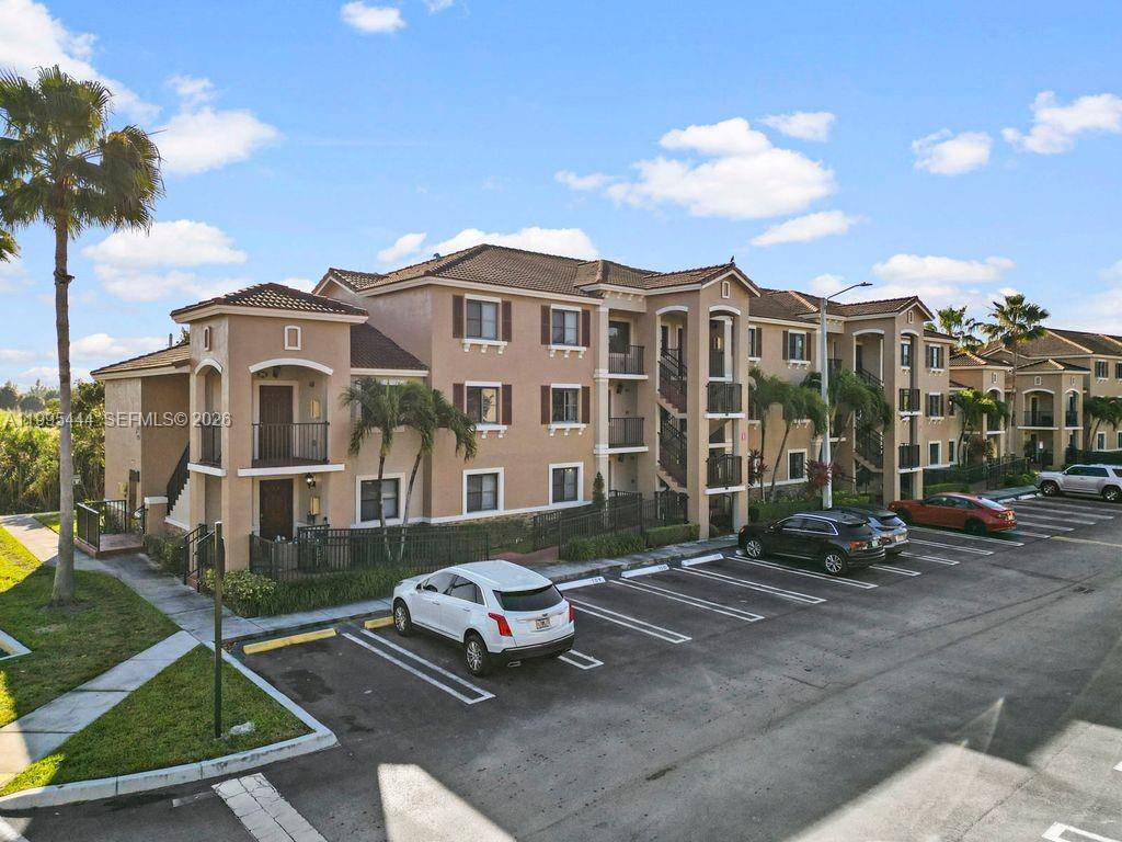 22441 SW 88th PlCutler Bay - Condo 1-4 Stories,Condo condo unit 202-5 - picture