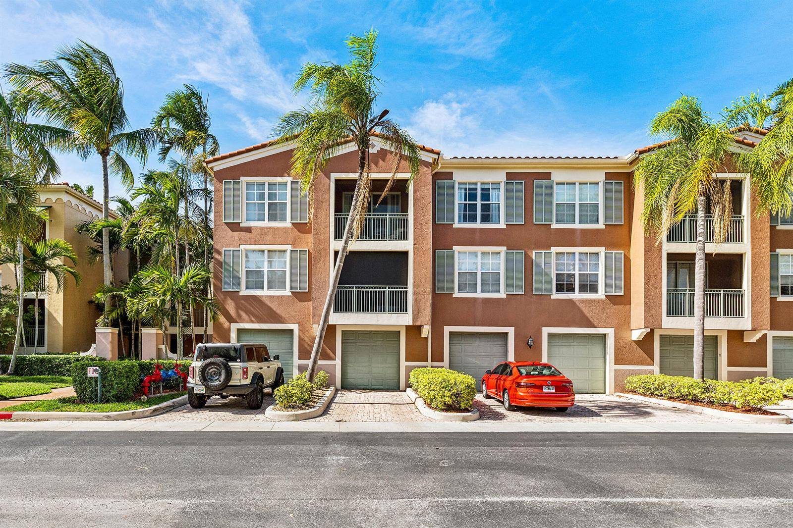 11770 St AndrewsWellington - ST ANDREWS AT POLO CLUB CO,St Andrews condo unit 304 - picture