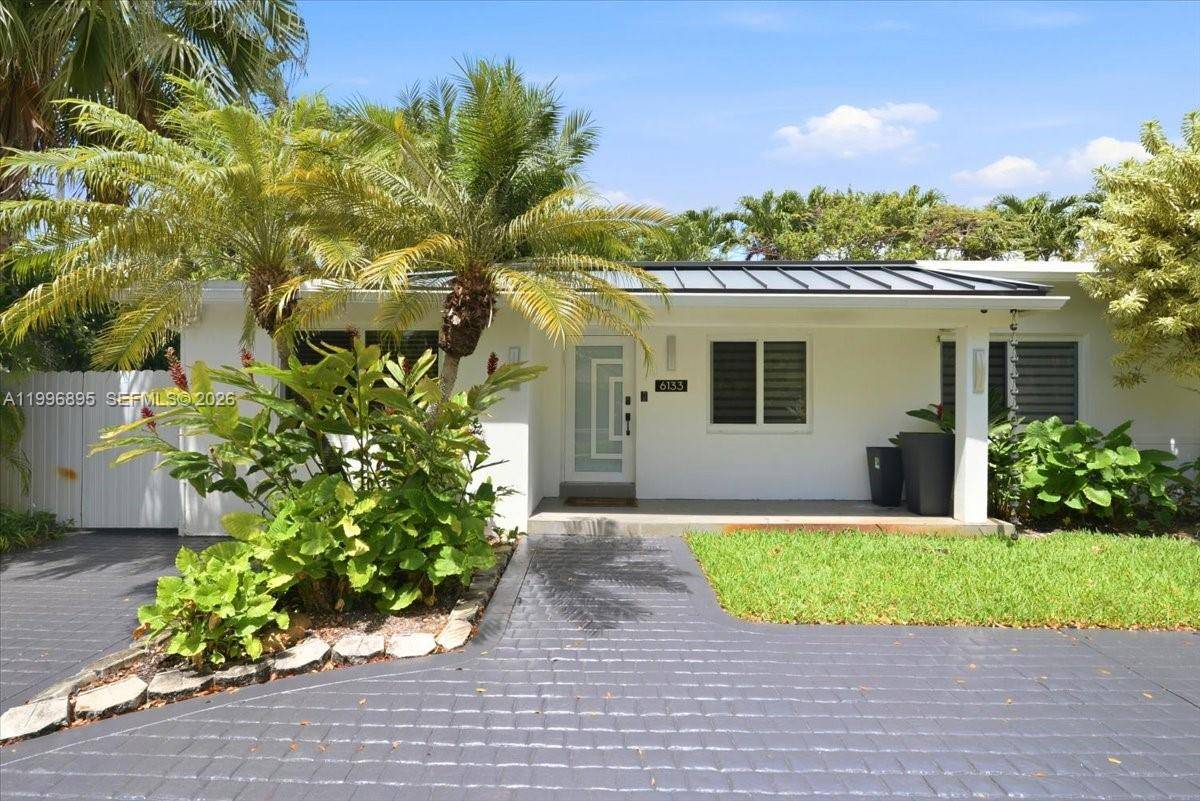 6133 SW 44th TerMiami - picture