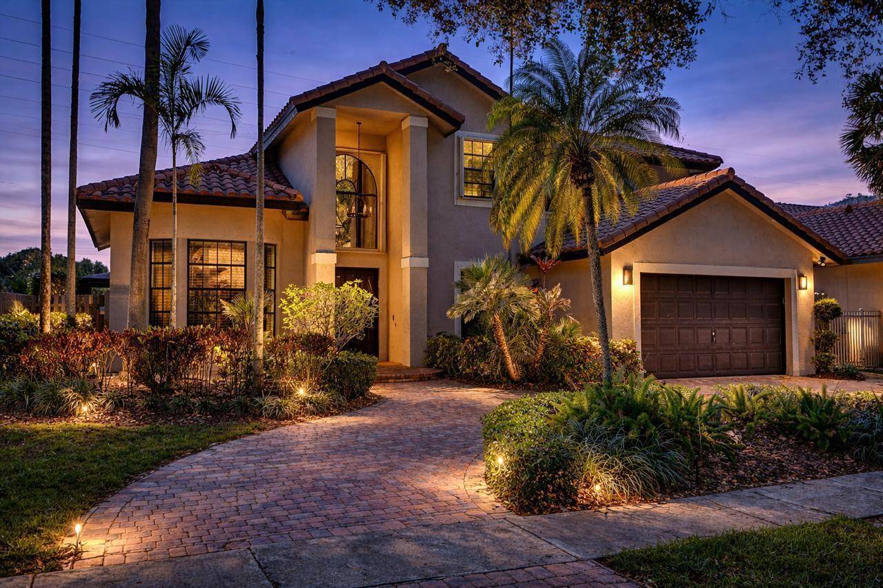 10650 ParisCooper City - picture