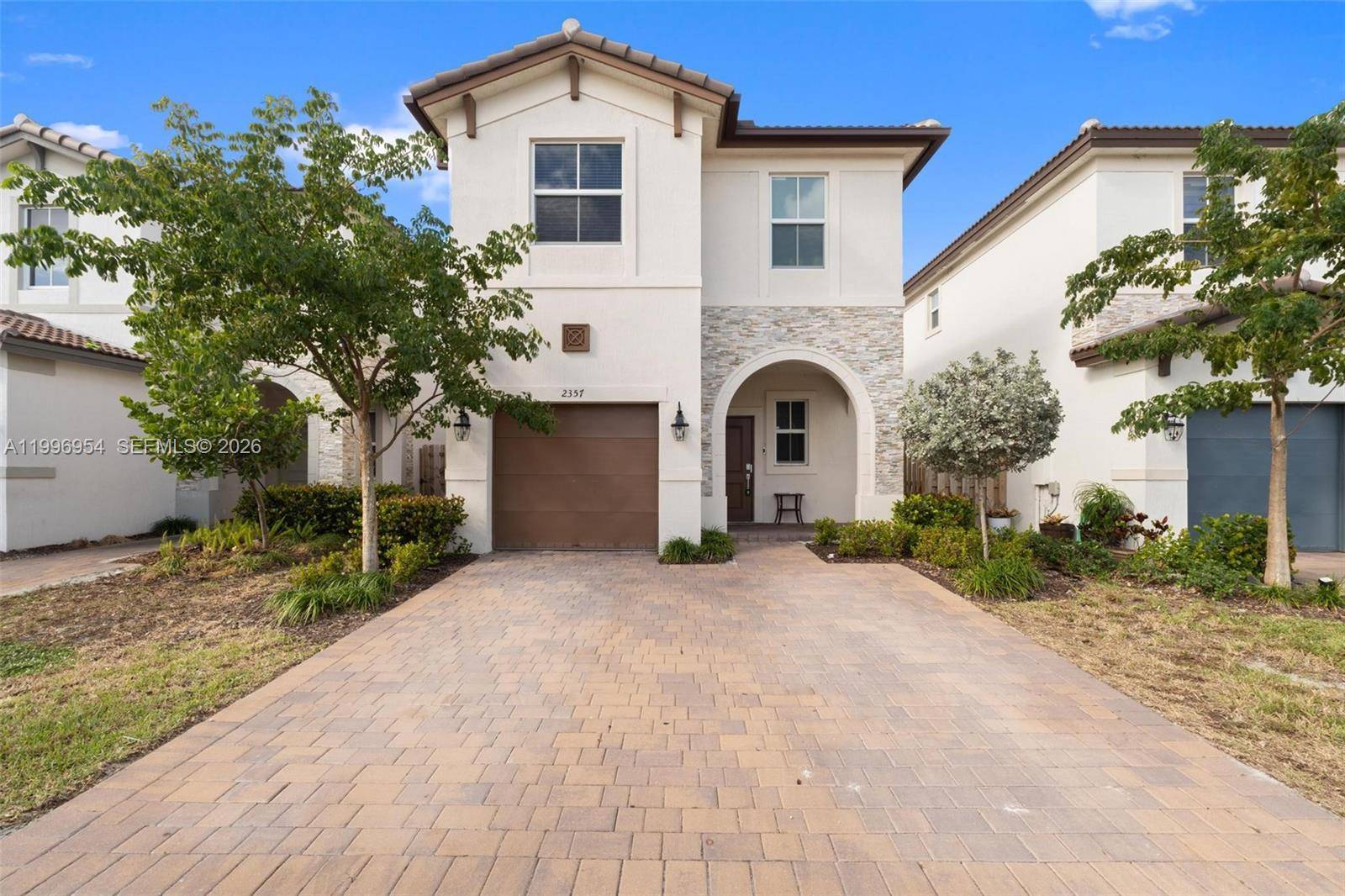 2357 NW 130th StMiami - picture