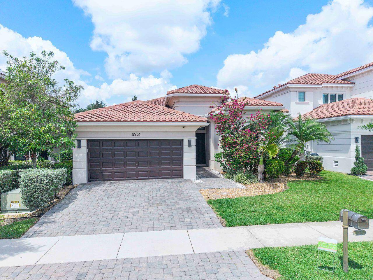 8251 CanopyParkland - picture