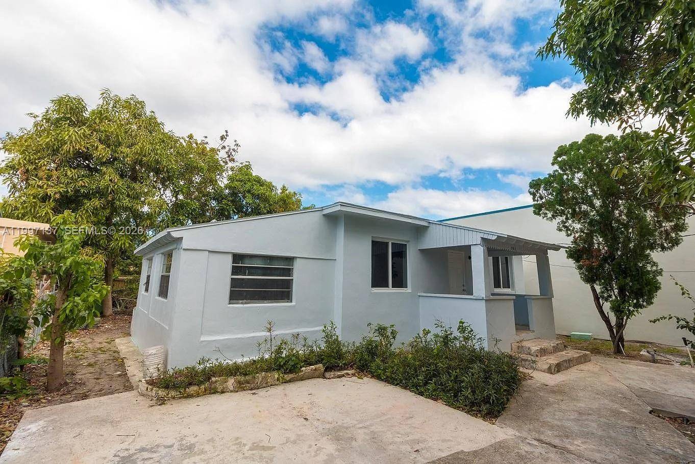 361 NE 57th StMiami - picture
