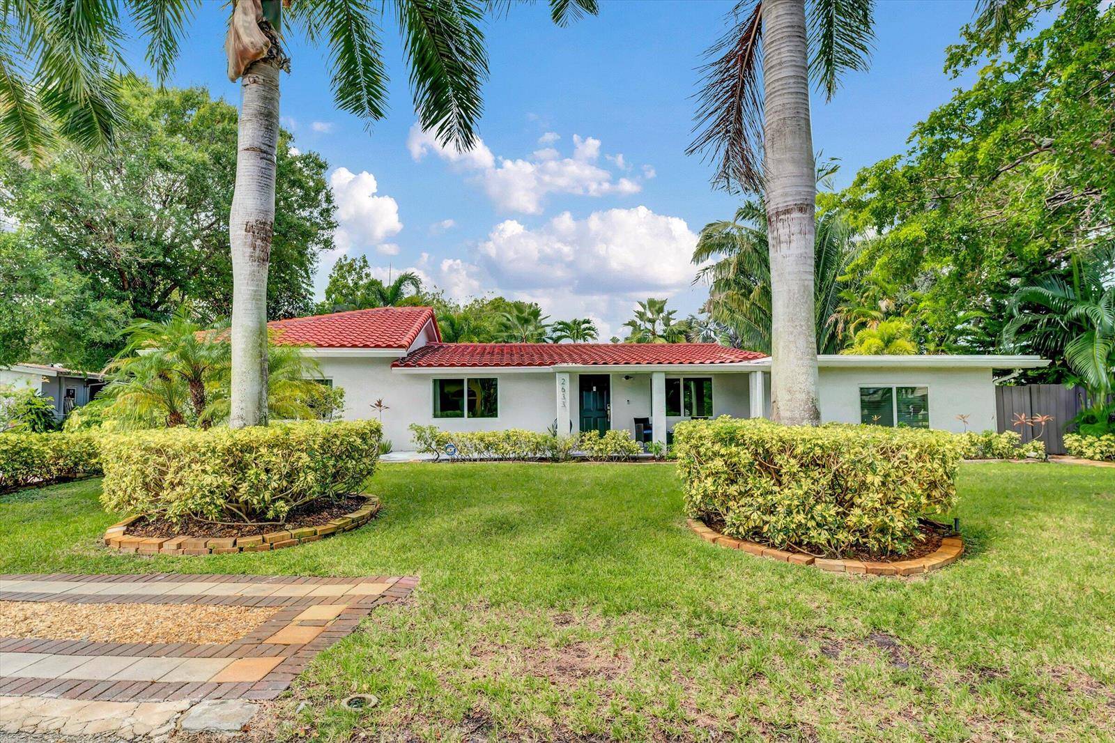 2633 NE 3rdWilton Manors - picture