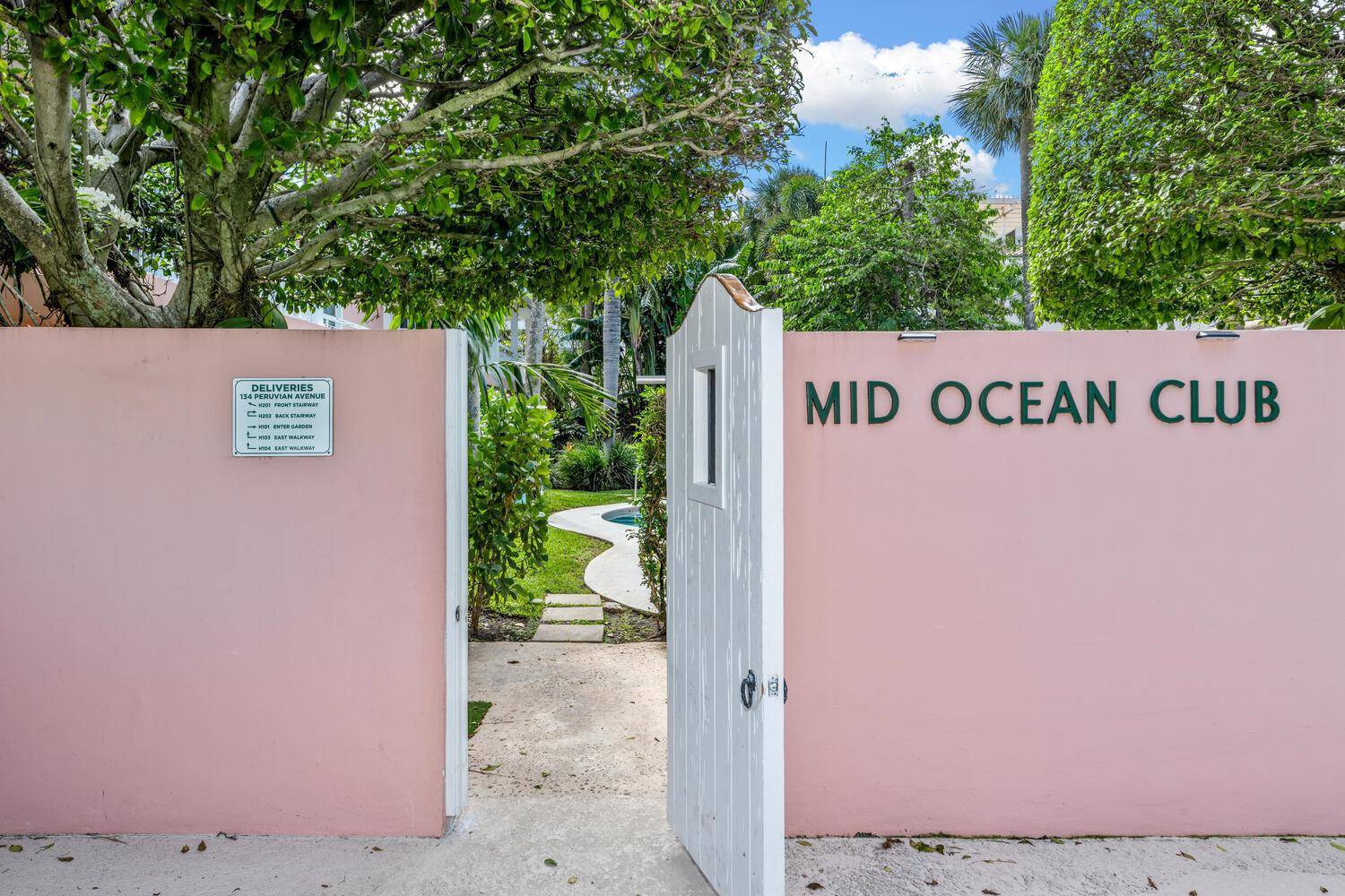 134 PeruvianPalm Beach - MID OCEAN CONDO condo unit 104 - picture