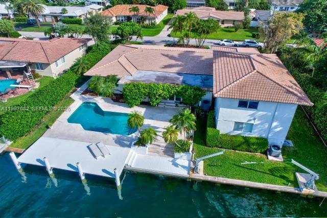 1400 NE 103rd StMiami Shores - picture