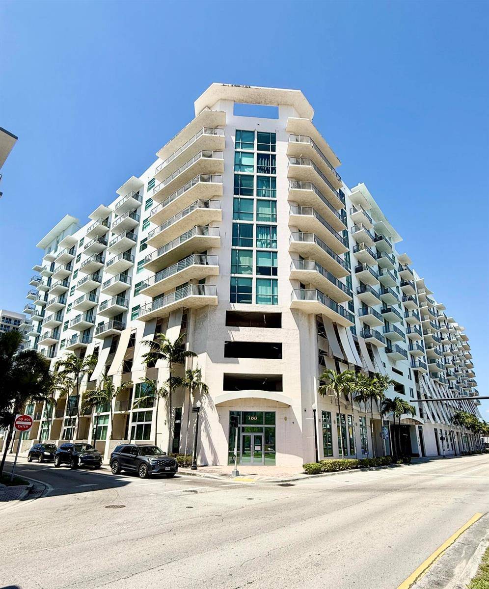 140 S DixieHollywood - HOLLYWOOD STATION RES COND,HOLLYWOOD STATION condo unit 905 - picture