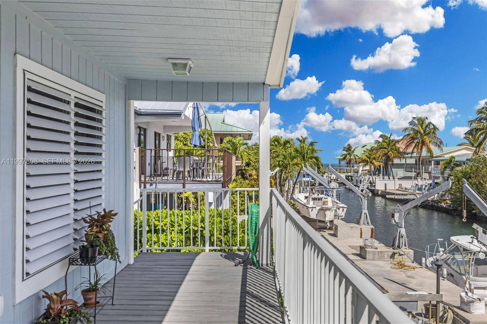 106 Channel DrMarathon - Duplex/Tri/Quad-Annual,Multi Family condo unit B - picture