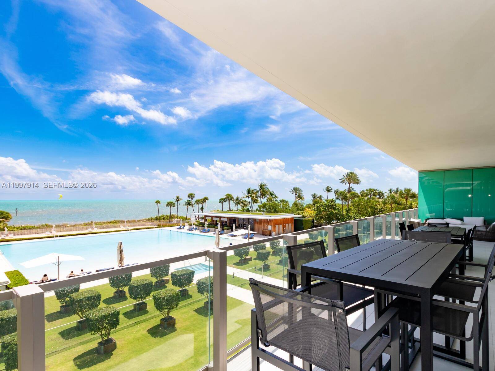 360 Ocean DrKey Biscayne - Condo/Co-Op/Seasonal,Condo condo unit 304S - picture