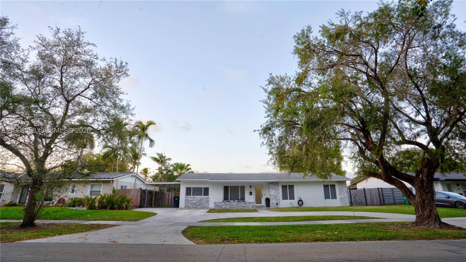 9311 Sterling DrCutler Bay - picture